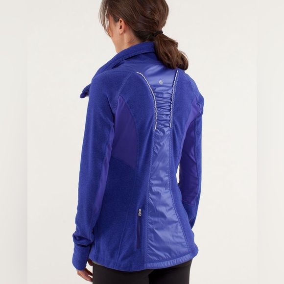 Lululemon Run: Gust Buster Jacket - Picture 6 of 16